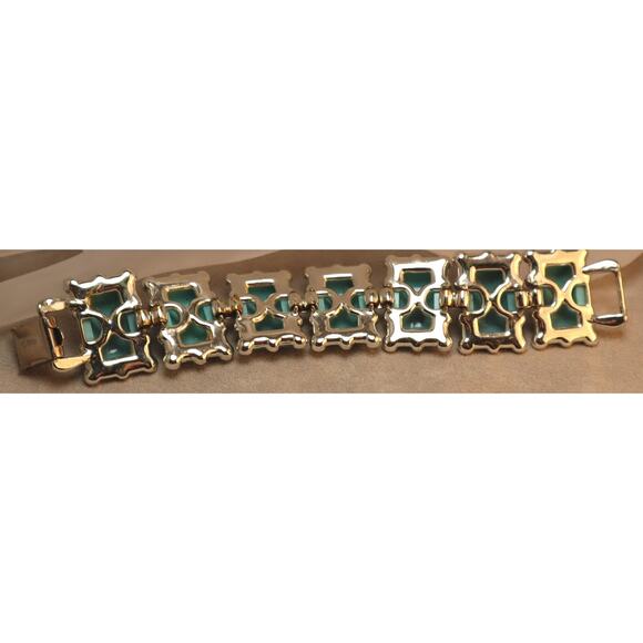 Vintage Coro Turquoise Panel Bracelet Wide Plastic Links - Picture 5 of 5